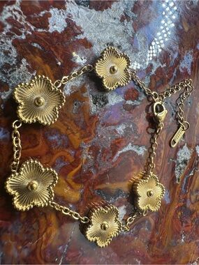 Gold Floral Link Bracelet 14k gold plated